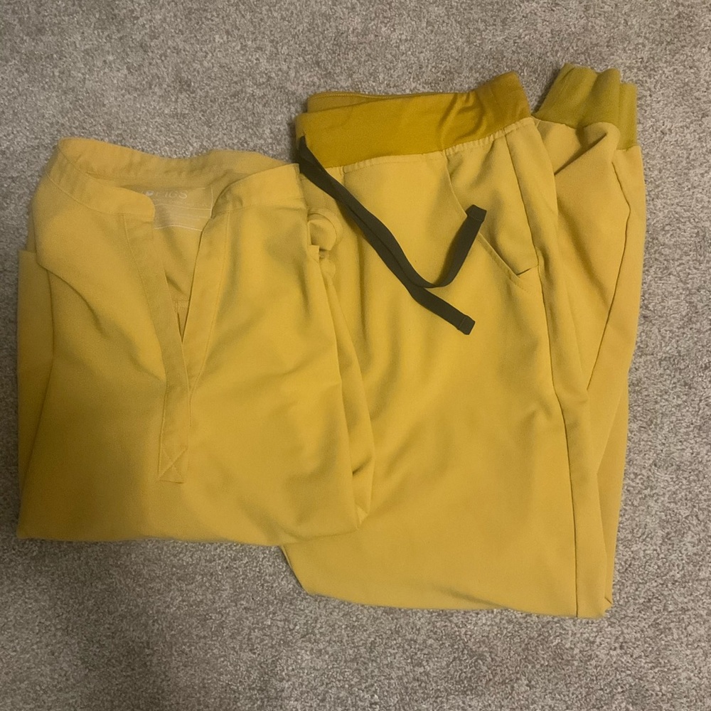 Figs - Limited edition yellow